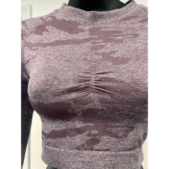 Women’s Seamless Activwear Camo Crop Long sleeve Workout Top Size small Purple - Picture 3 of 8